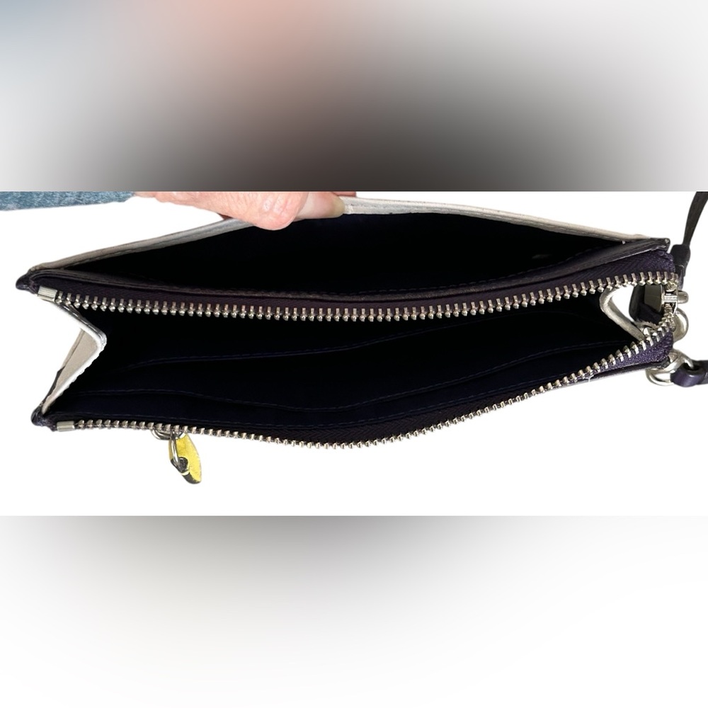 Coach Leather Legacy Zippy Wristlet Wallet Colorblock Purple White - Picture 5 of 16